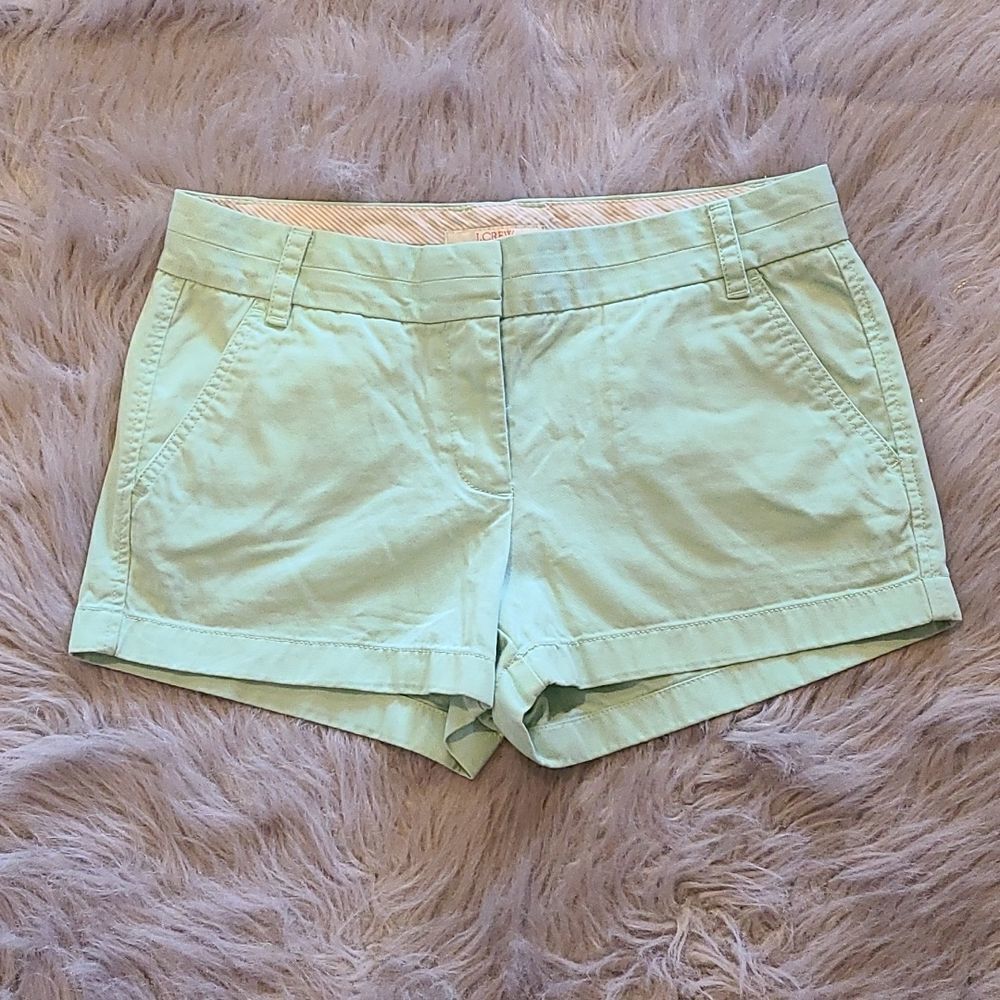 J crew womens light green Chino 100% cotton shorts size 6